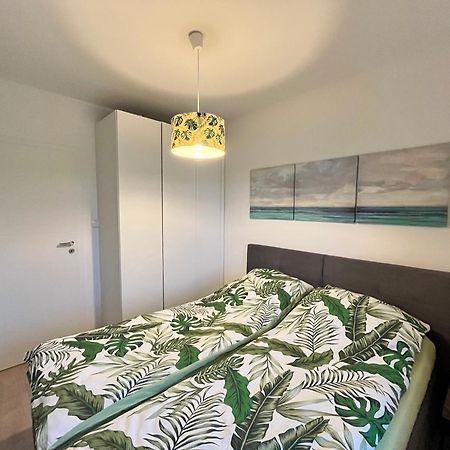 Lazurowy Apartament Kolobrzeg Bagian luar foto